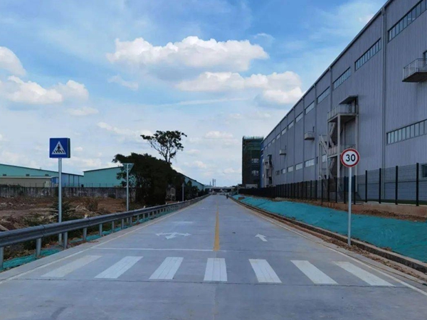 南京工业园区道路施工
